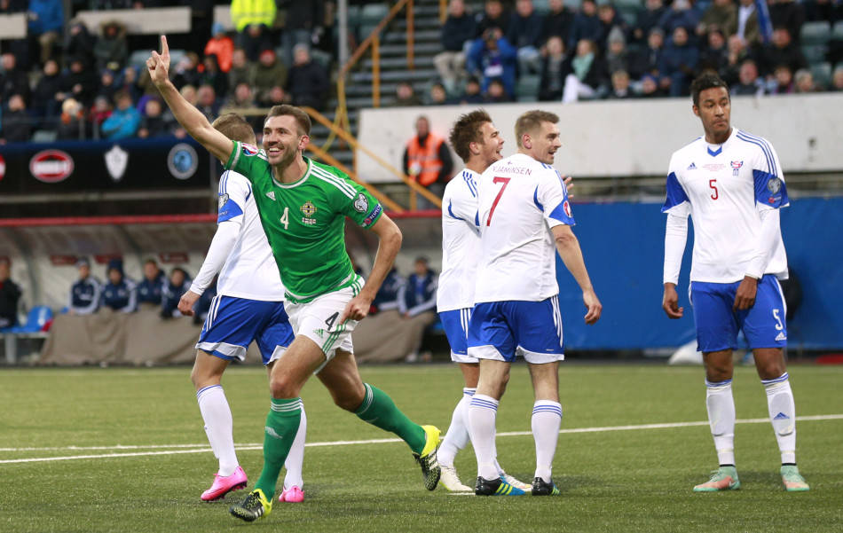 包含荷兰逆转北爱尔兰,成功晋级欧洲杯正赛,夺冠预兆的词条 包含荷兰逆转北爱尔兰,成功晋级欧洲杯正赛,夺冠预兆的词条