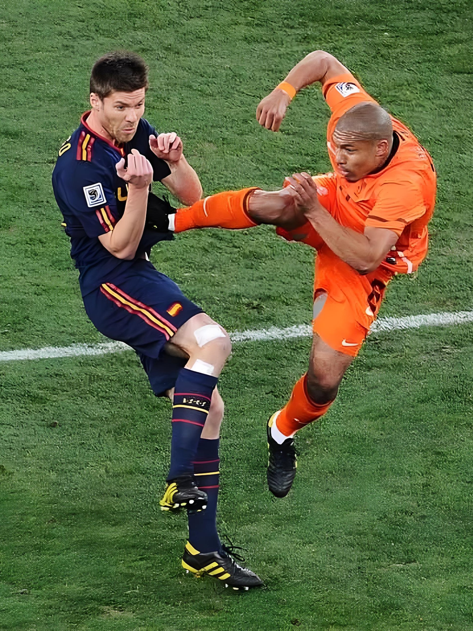 足球赛场上掀起激情风暴