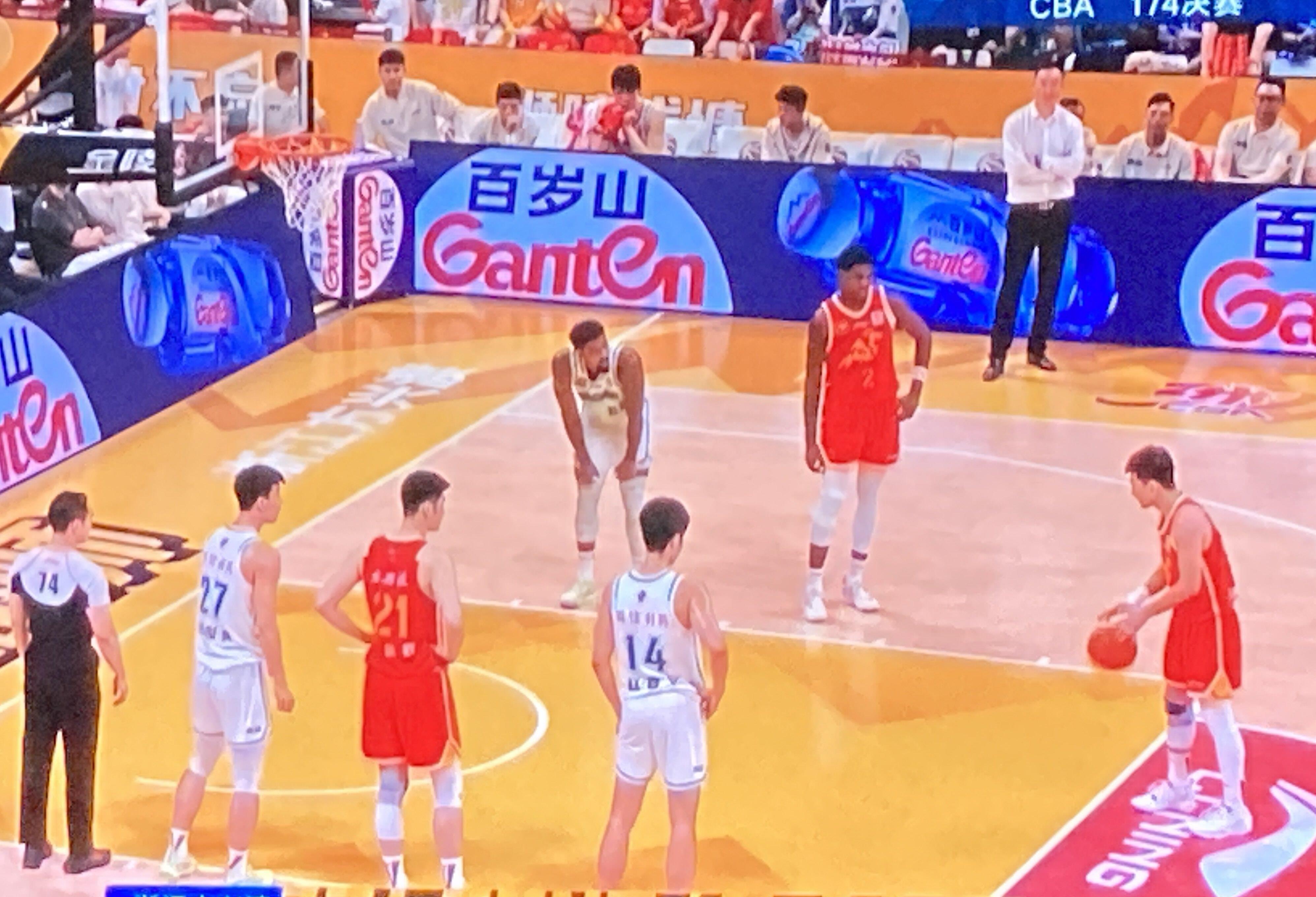 开云平台-赛前备战惨遭波折，球队迎来挑战的简单介绍