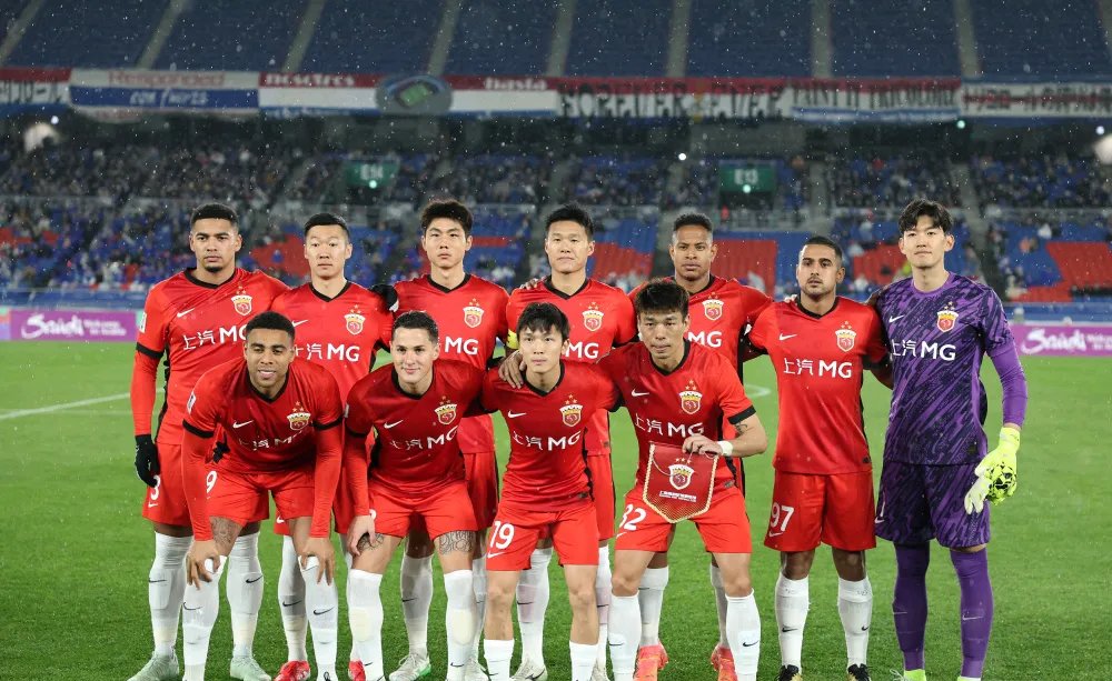 包含足球风云再起：全明星阵容悉数亮相！的词条