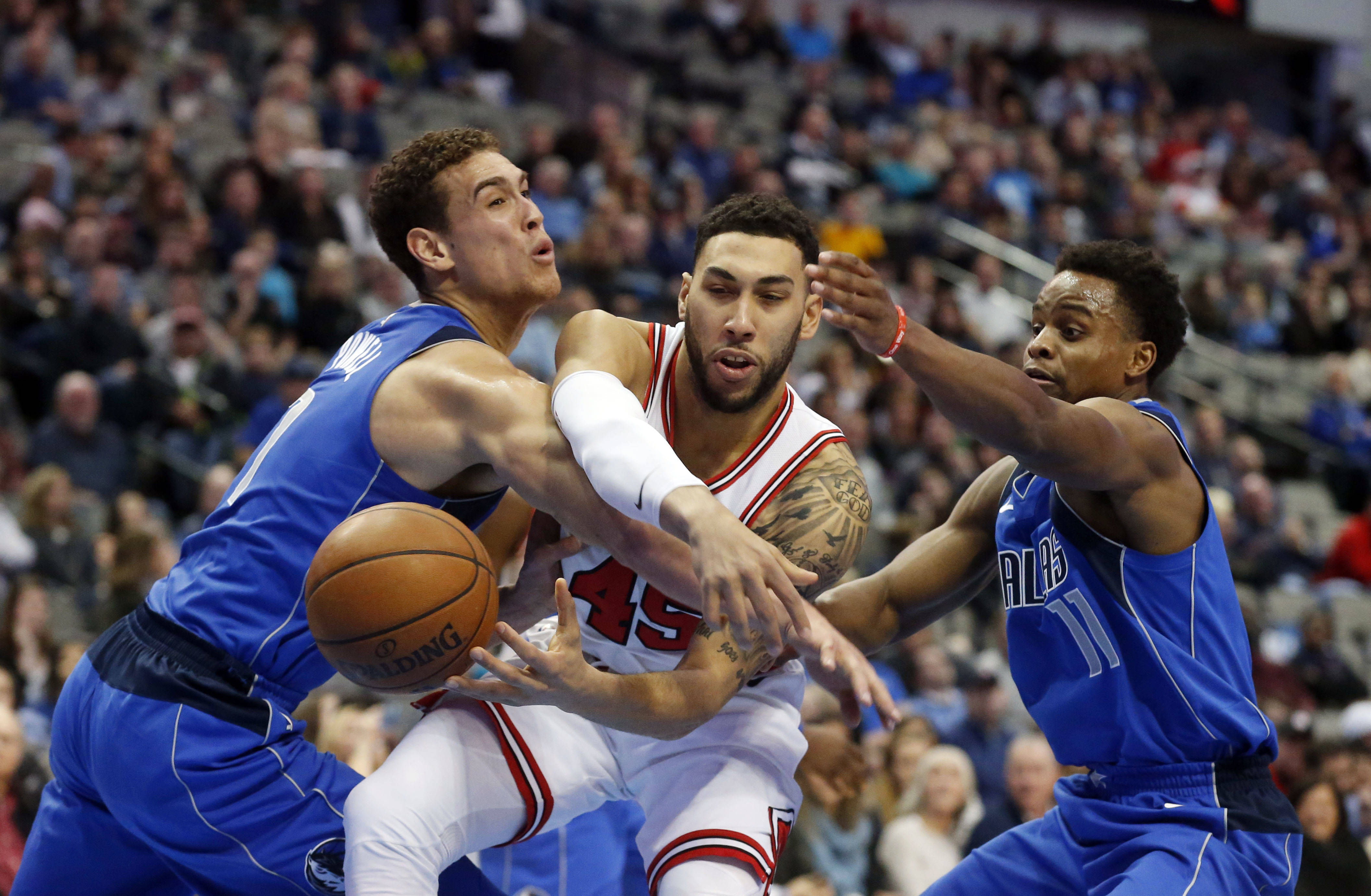 尼克斯擒独行侠斩获必要胜利