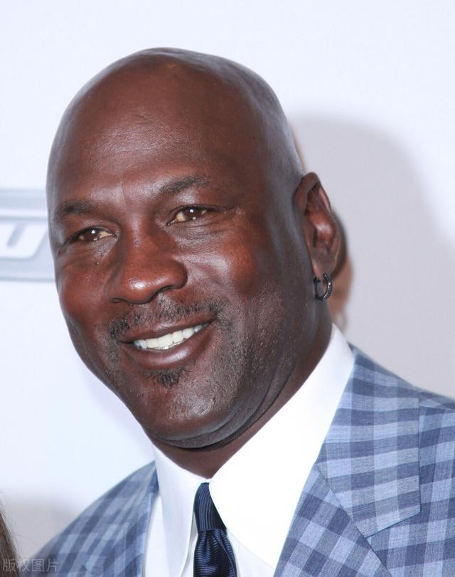 包含乔丹的逆转让粉丝关键的词条