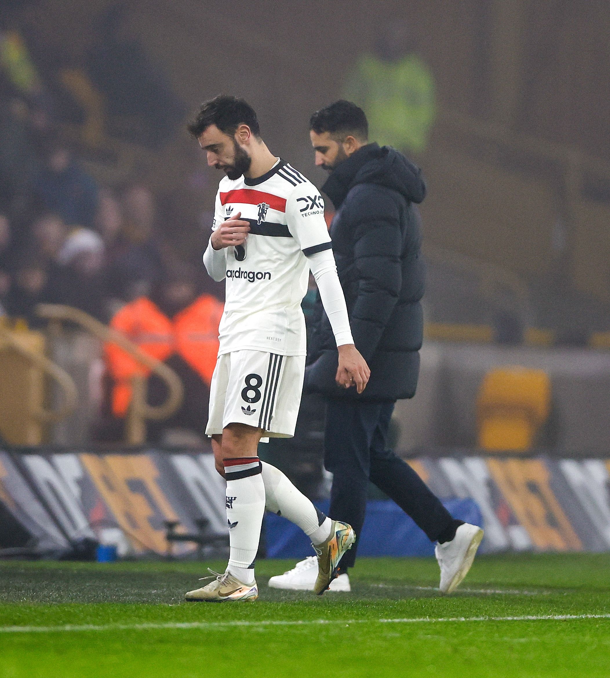 关于罗马中场组织失误频频，导致球队连败的信息