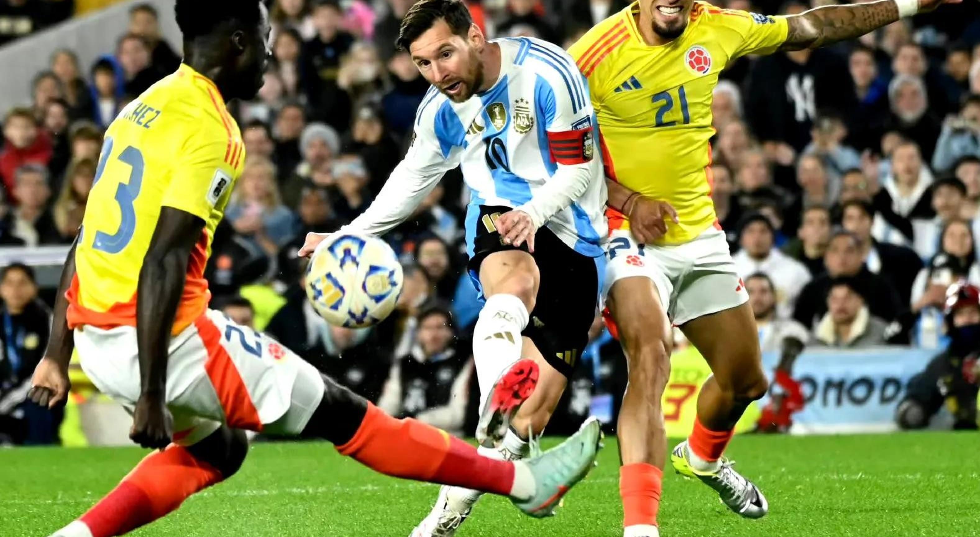 开云体育APP下载-南美球队强势入侵亚洲，联赛竞争激烈异常