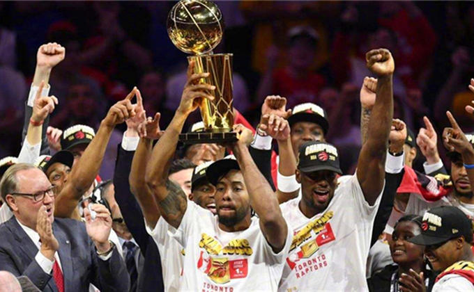 猛龙士气高涨战胜国王，登顶东部赛区排行榜的简单介绍