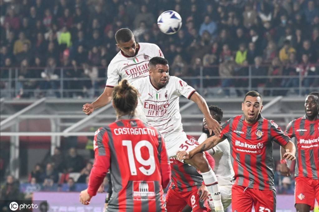 关于意甲劲旅AC米兰调整战术体系为冲击冠军铺路的信息