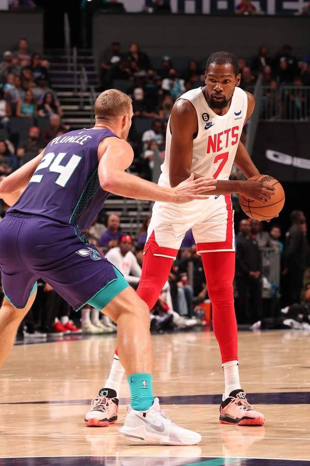 开云体育中国-篮网主场小胜黄蜂，杜兰特表现抢眼取得比赛胜利