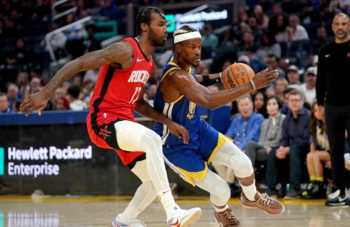 勇士遭逆转,球队考虑打破现有战术 勇士遭逆转,球队考虑打破现有战术