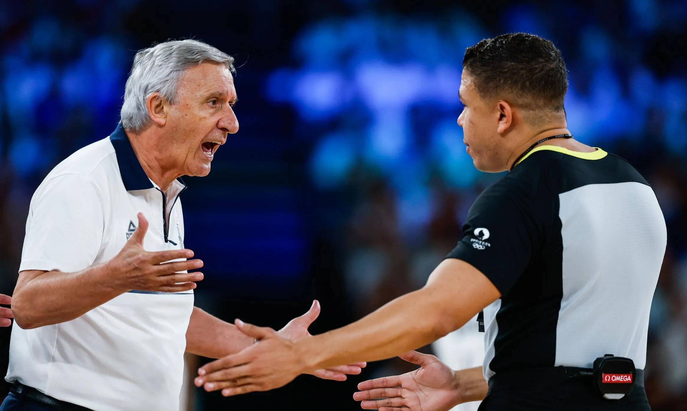 开云体育入口-塞尔维亚队击败对手，士气高涨