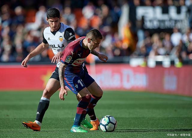 关于塞内加尔完胜西班牙，迪马利亚绝境逆转的信息